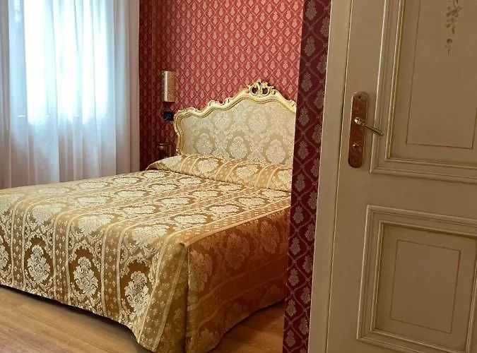 Otel Apostoli Garden 3*