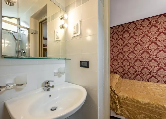 Otel Apostoli Garden Venedik