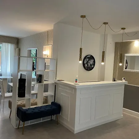 Hotel Apostoli Garden 3*