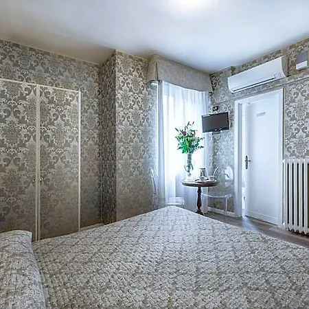 Ξενοδοχείο Apostoli Garden 3*