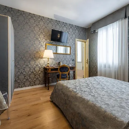 Apostoli Garden Hotel Venetië